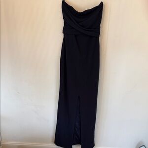 Lulu's Black Strapless Gown